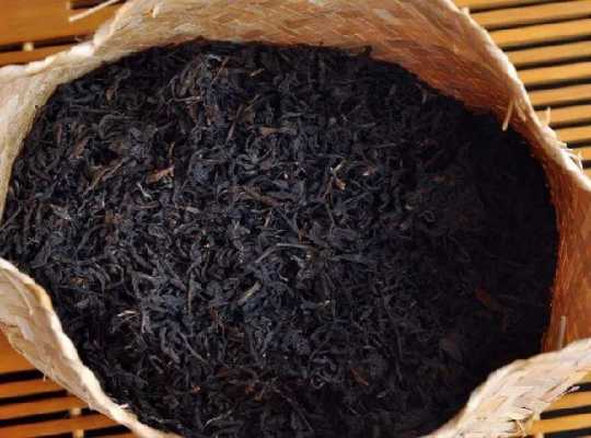 红茶和黑茶有什么功效（红茶和黑茶有啥区别）